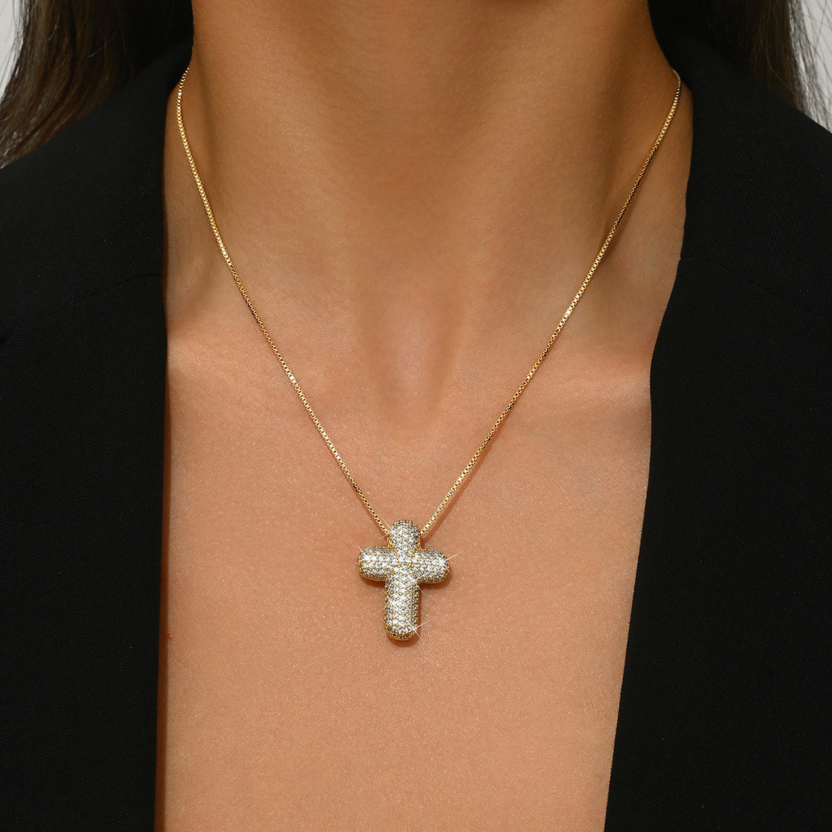 1pc Elegant Copper Cross Pendant Necklace with Inlaid Synthetic Zirconia, Fashion Jewelry Gift for Women